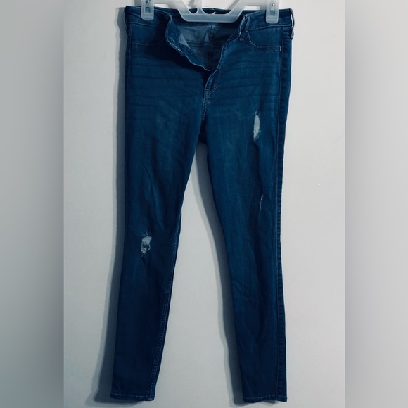 Hollister Jean Leggings ultra High Rise Advanced stretchy  2 pockets. 9R W29 L28 - Picture 1 of 4